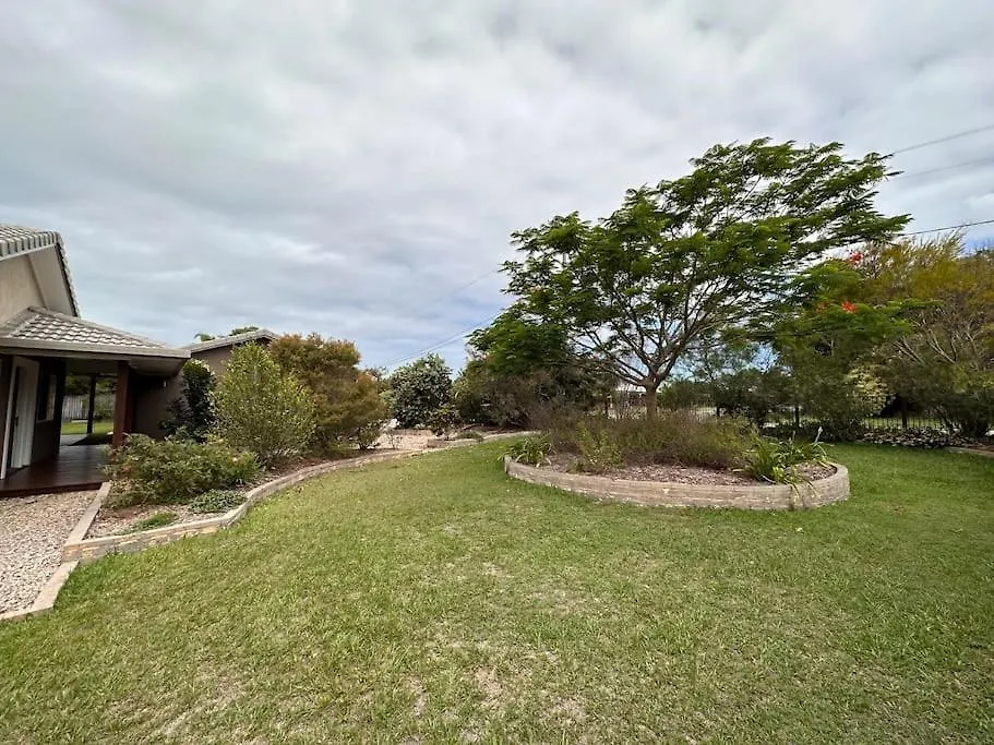 Gardens By The Bay - Acreage Living & Ev Charging Villa Deception Bay Australië