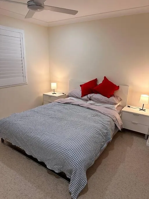 Vakantiehuis Gardens By The Bay - Acreage Living & Ev Charging Villa Deception Bay Australië